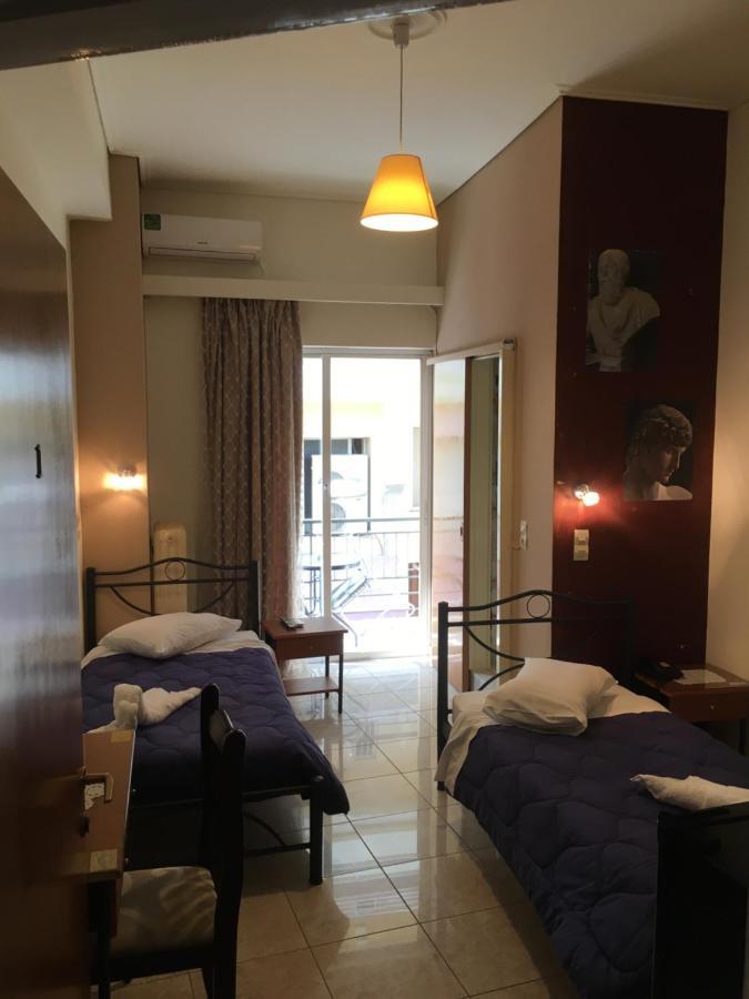 Hotel George 칼라마타 외부 사진