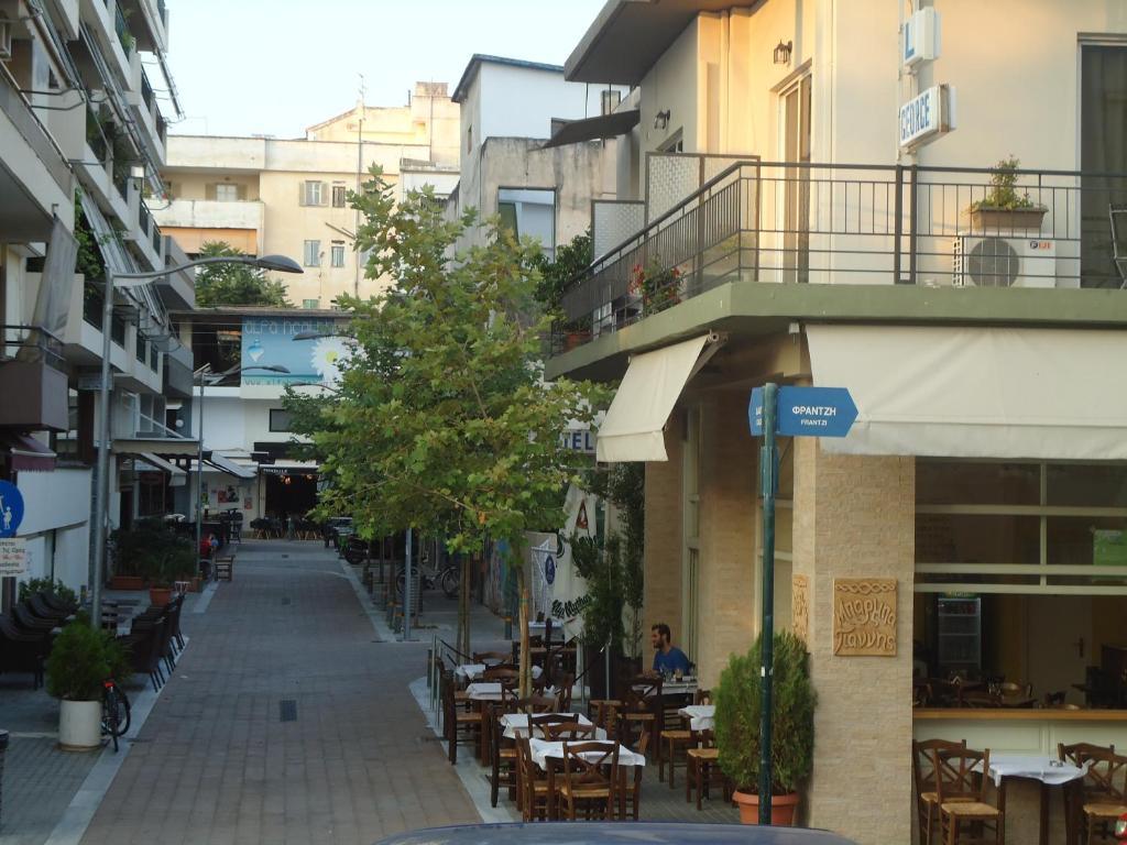 Hotel George 칼라마타 외부 사진