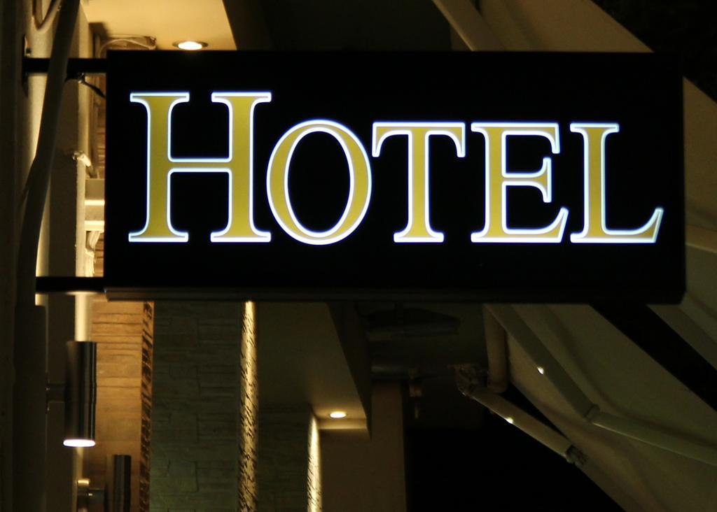 Hotel George 칼라마타 외부 사진